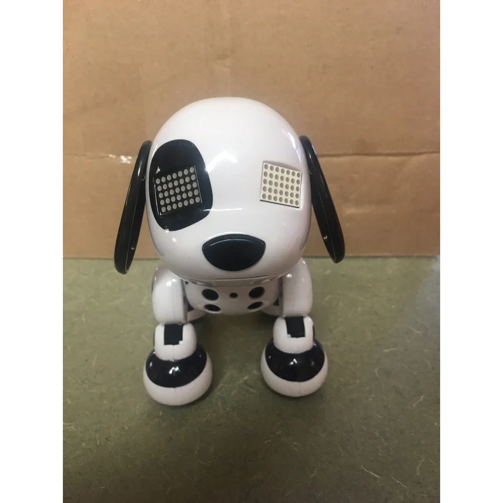 2014 Spin Master Zoomed Zuppies Robotic Dog W/  New Batteries